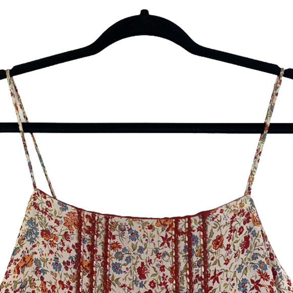 NOTICE Beige Ditsy Floral Sleeveless Midi‎ Dress - Picture 4 of 10